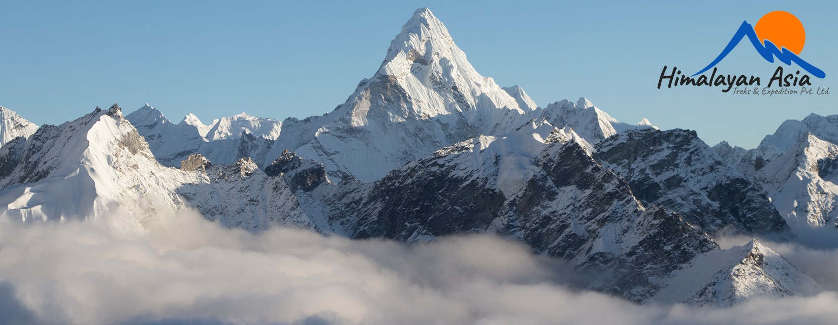 Mt-Everest-Range-Nepal-Himalaya